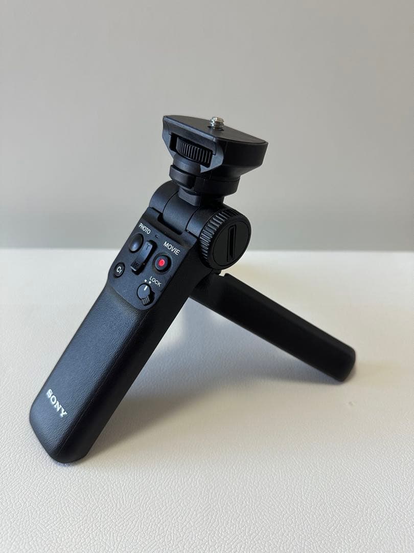 ZV-E10＆SEL1018／カメラ＆レンズセット、予備バッテリー、充電器