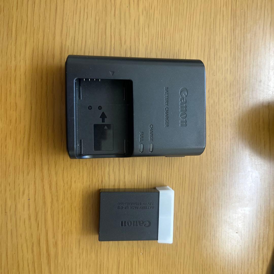 デジタルカメラ canon eosM100