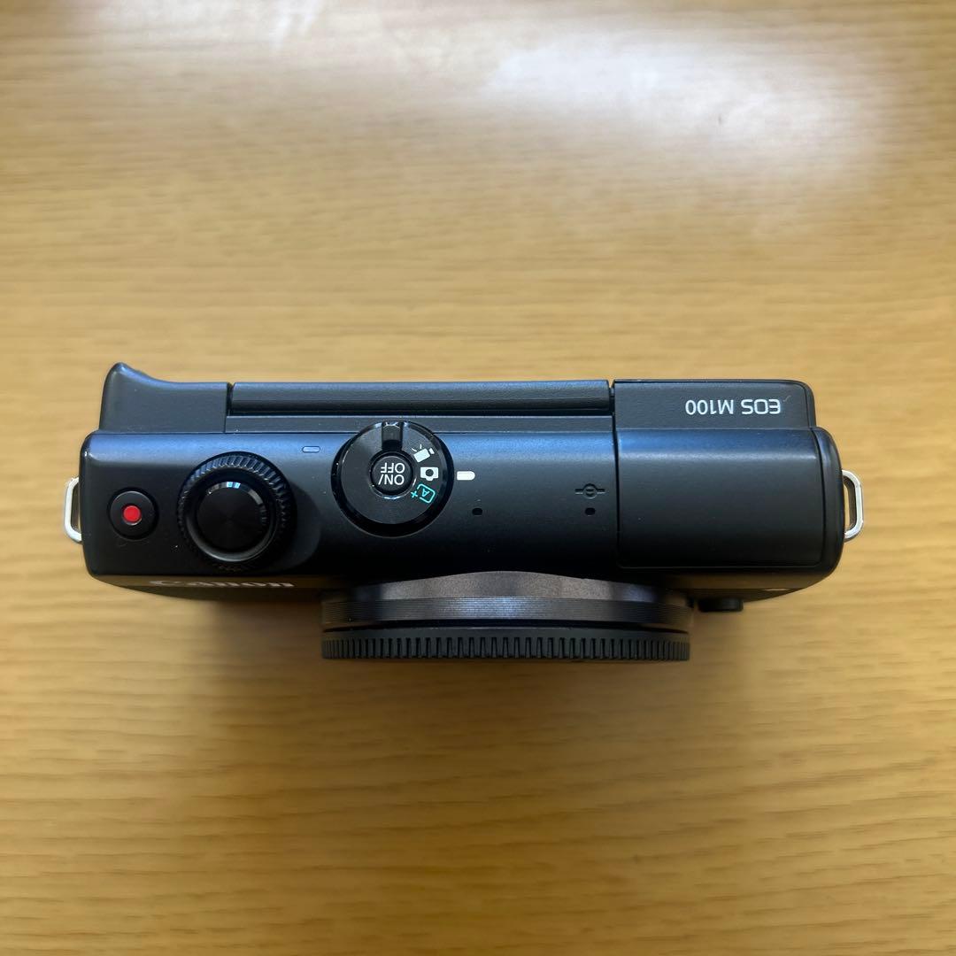 デジタルカメラ canon eosM100