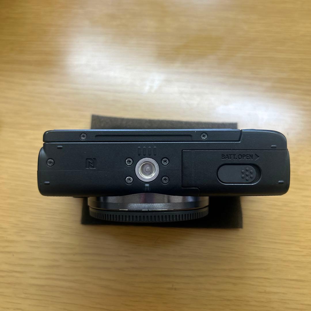 デジタルカメラ canon eosM100