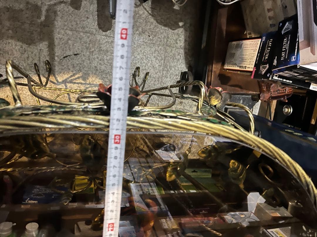 アテムです バラガラステーブル、バラアイアンテーブル、花台、フラワー台