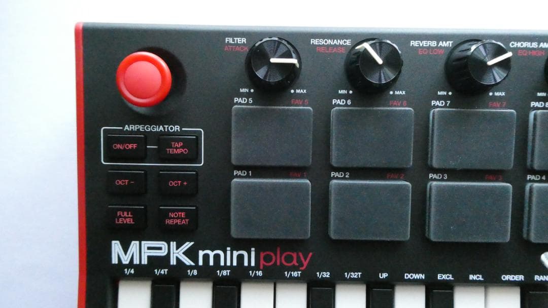 AKAI MPK mini play MK3 シンセサイザー