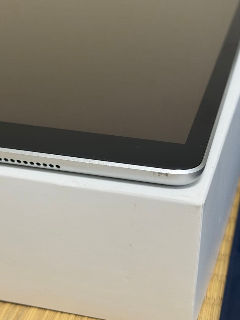 iPad 第9世代 Wi-Fi＋Cellular 64GB BT95％ ケース
