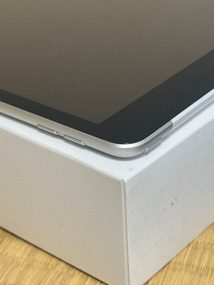 iPad 第9世代 Wi-Fi＋Cellular 64GB BT95％ ケース