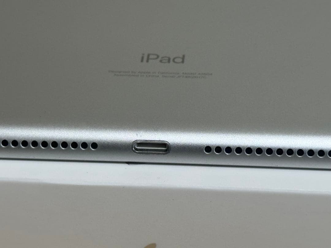 iPad 第9世代 Wi-Fi＋Cellular 64GB BT95％ ケース