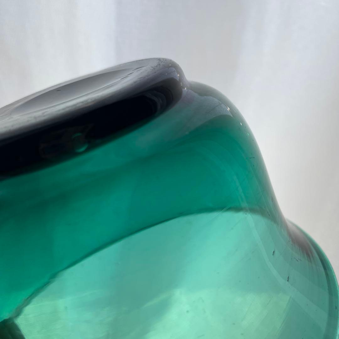 青緑色系のガラスボウル アンティーク　レトロ　気泡　インテリア　コレクション