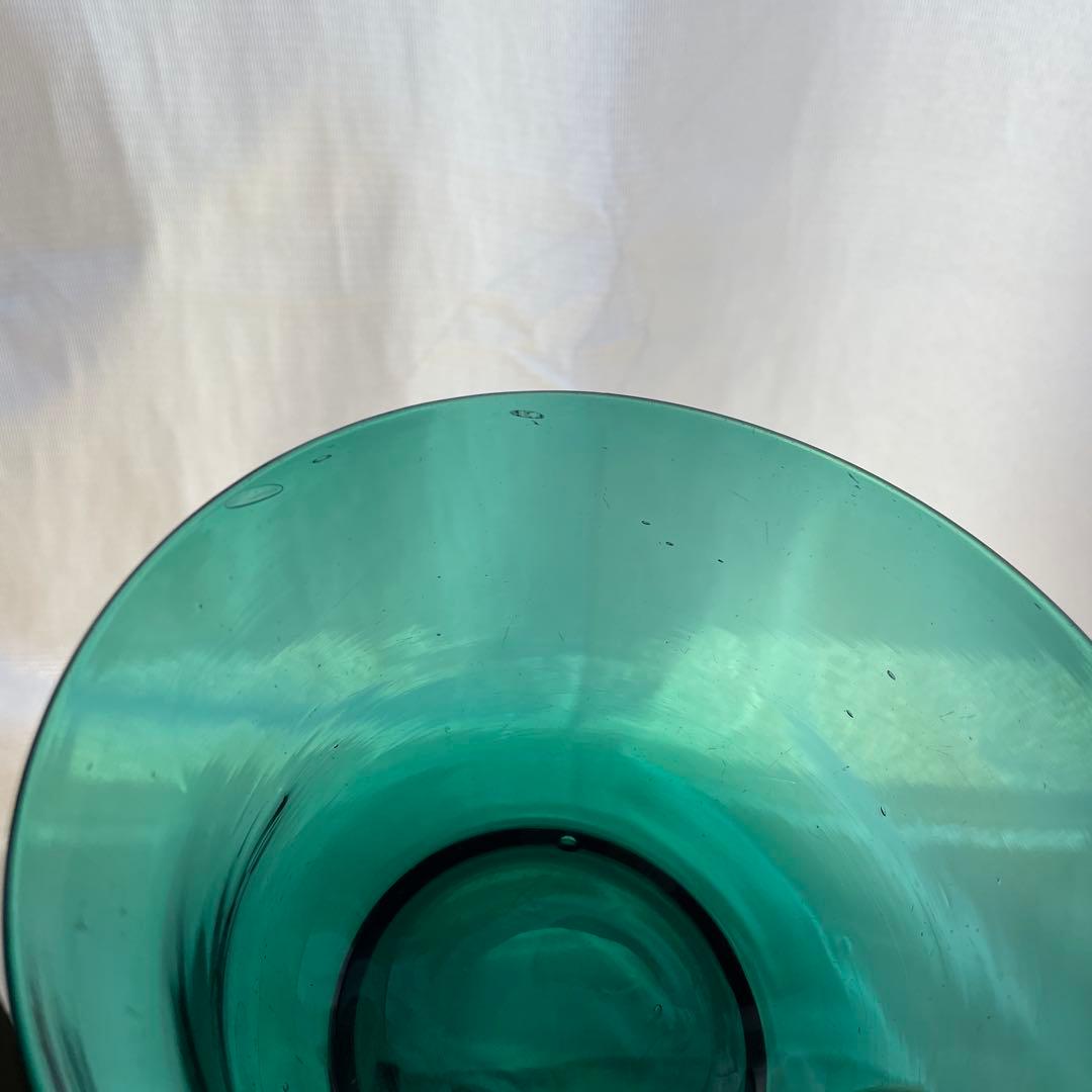 青緑色系のガラスボウル アンティーク　レトロ　気泡　インテリア　コレクション