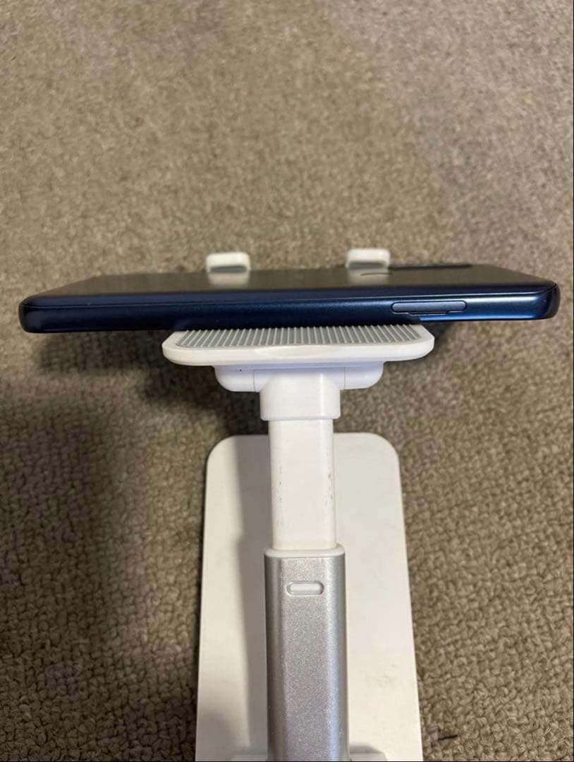 arrows We F-51B ネイビー 64GB SIMフリー