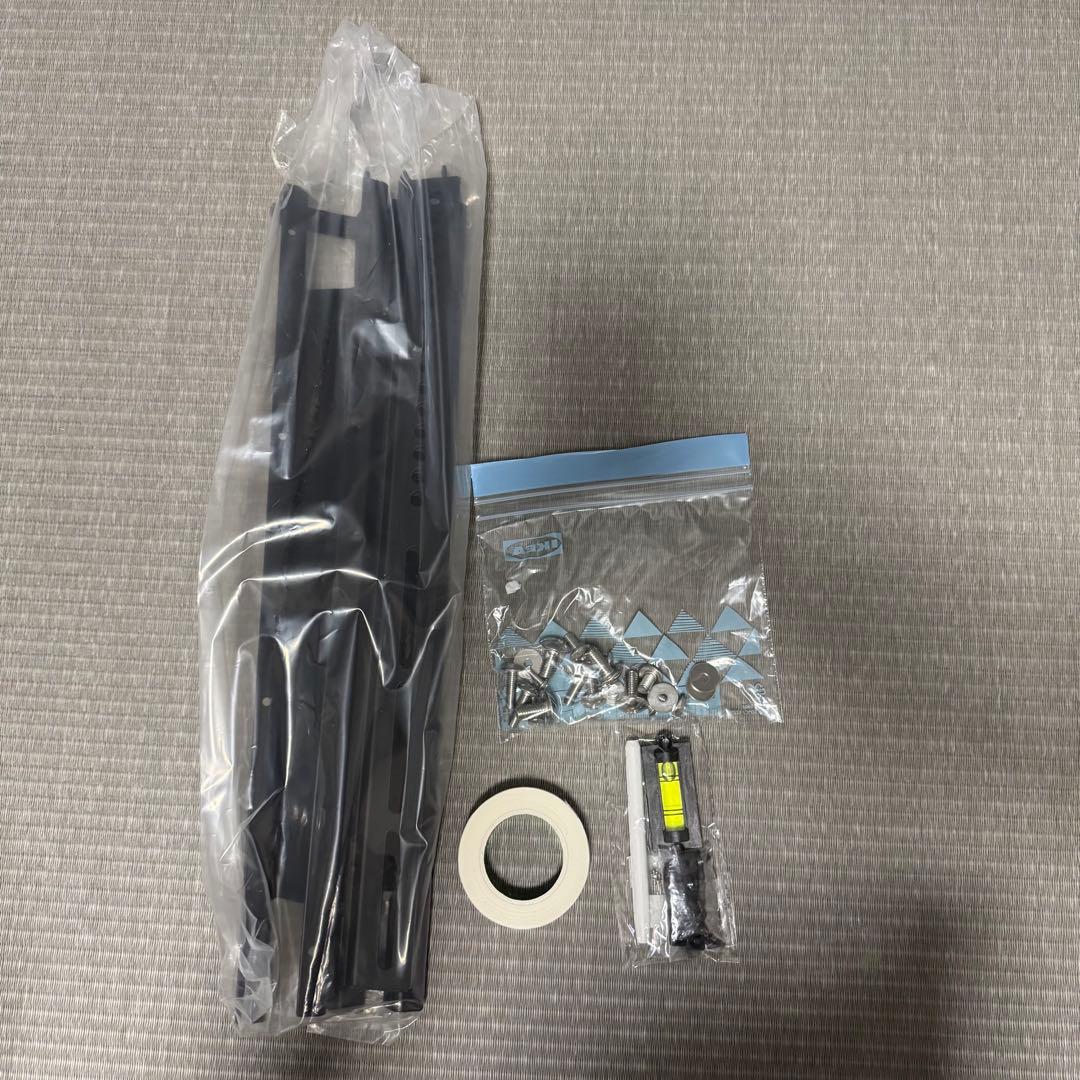 FLOAT テレビ壁掛け eight living