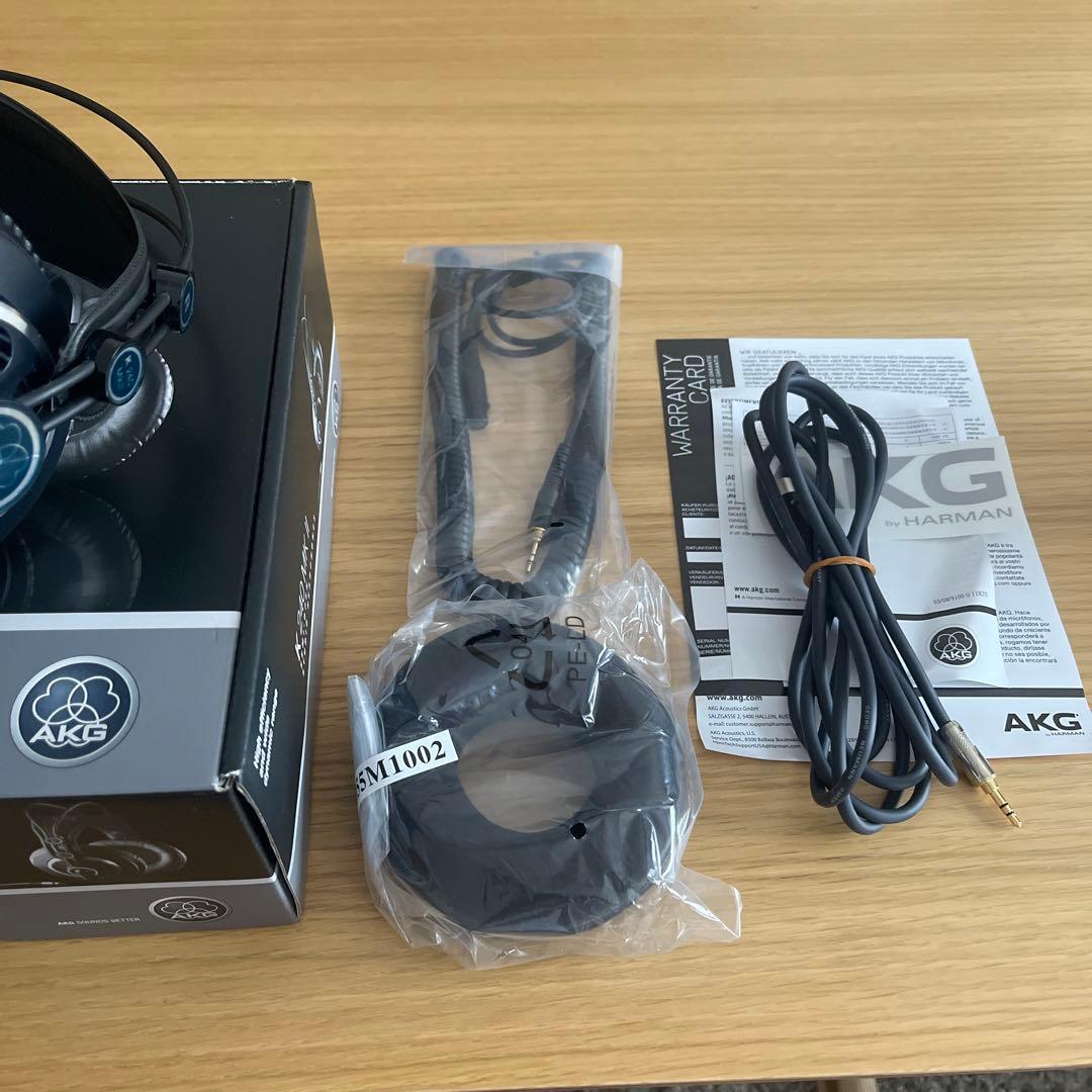 美品　AKG K 240 MK II 正規品　セミオープンヘッドホン　おまけ付き
