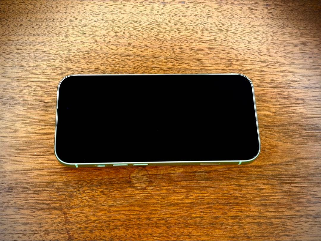 Apple iPhone 15 グリーン 512GB