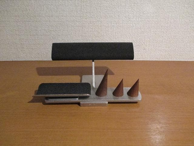 リング スタンド、トレイを固定していないアクセサリースタンド　ブラック