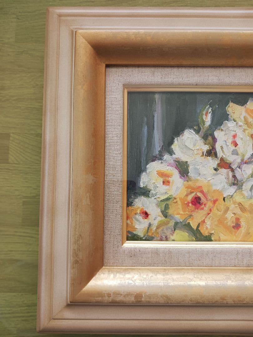 バラ花束の油彩画　 金色フレーム・ベージュ額縁　38×31×5cm　新品　箱付き
