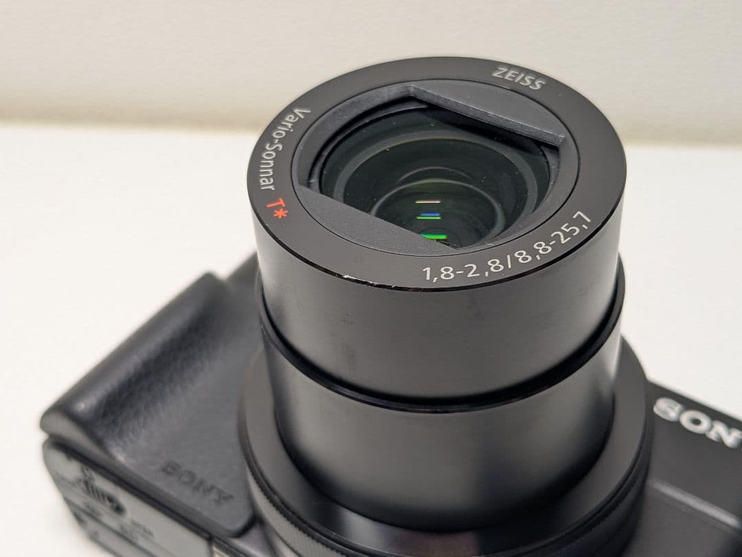 デジタルカメラ SONY Cyber-shot DSC-RX100M3