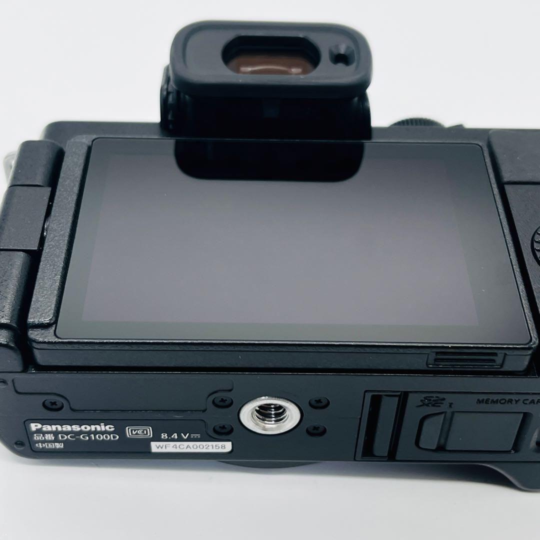 新品同様品　DC-G100D ボディ　パナソニック　コンパクトデジタルカメラ