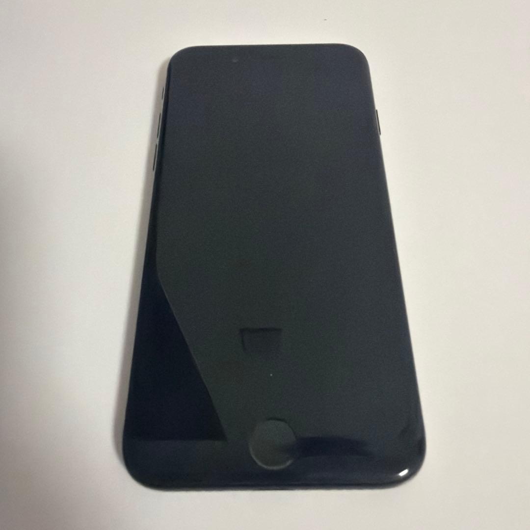 Apple iPhone 7 ブラック 128GB SIMロック解除済