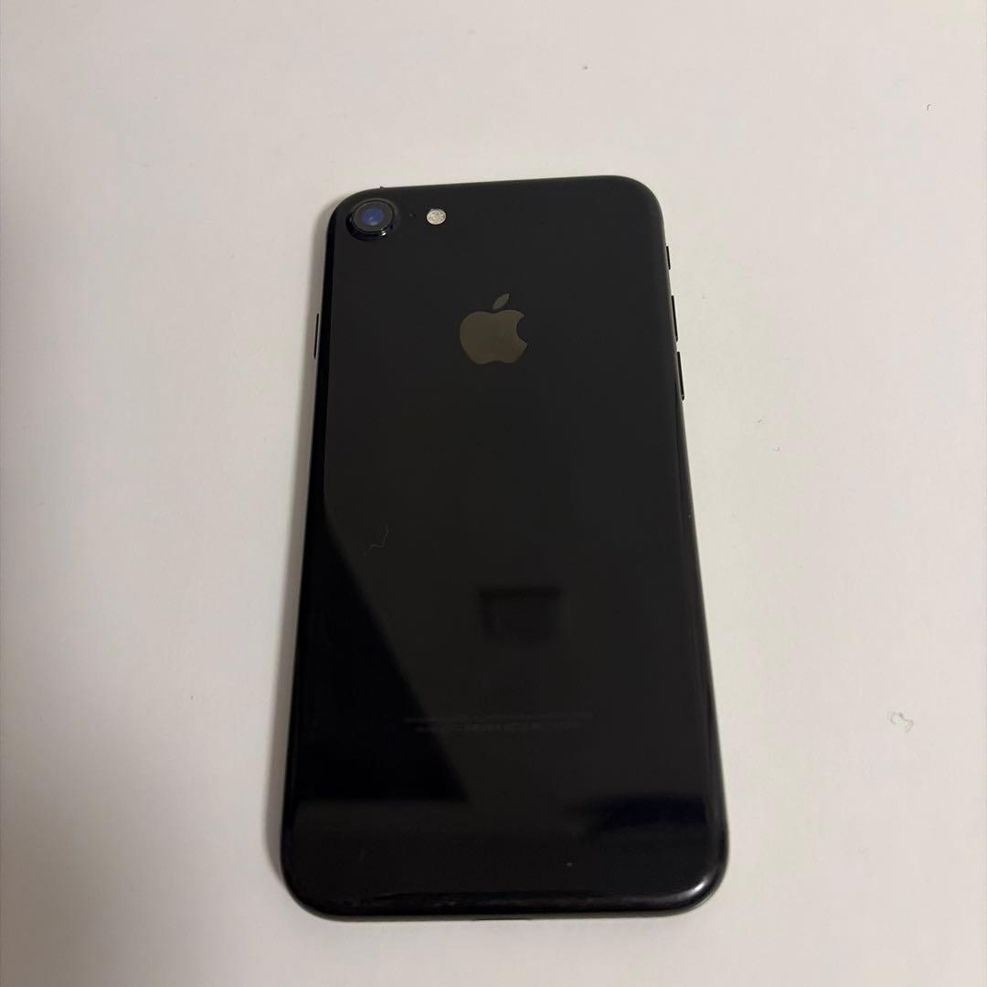 Apple iPhone 7 ブラック 128GB SIMロック解除済