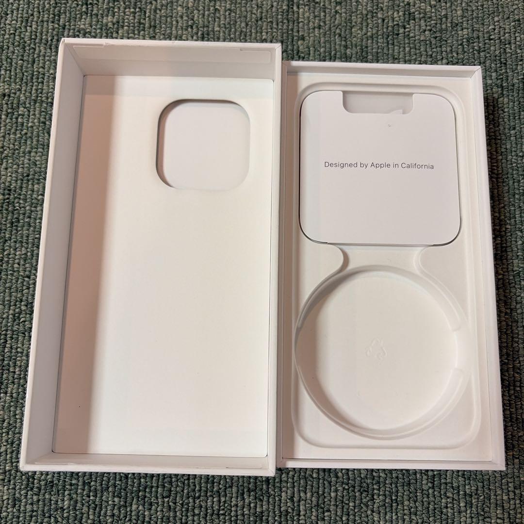 iPhone 15 Pro 128GB ナチュラルチタニウム　SIMフリー