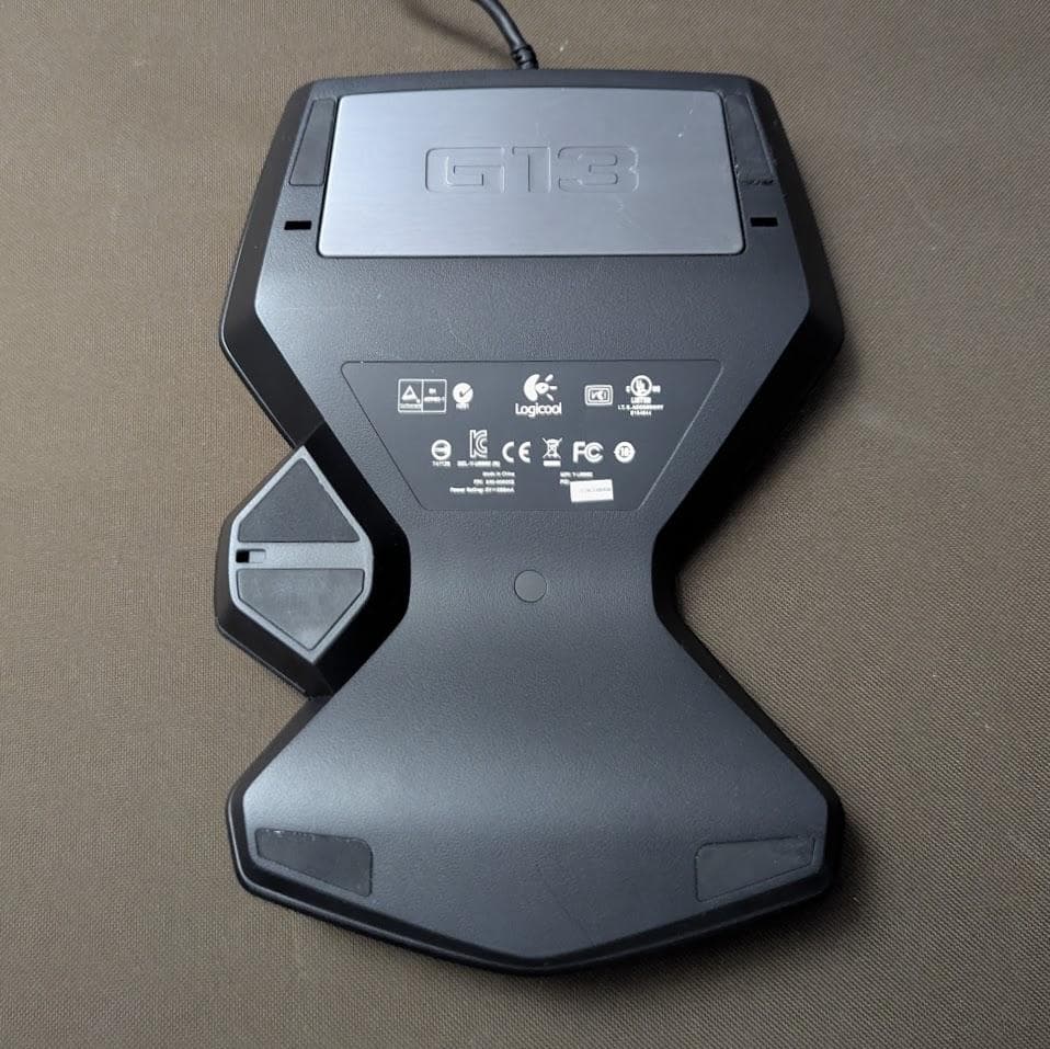 【動作品 ほぼ未使用】Logitech G13