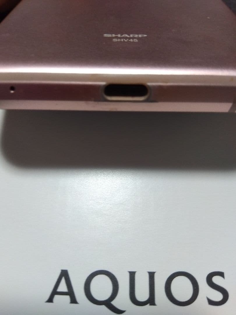 SHARP　AQUOS sense3 ピンク スマホ本体　au　SHV-45