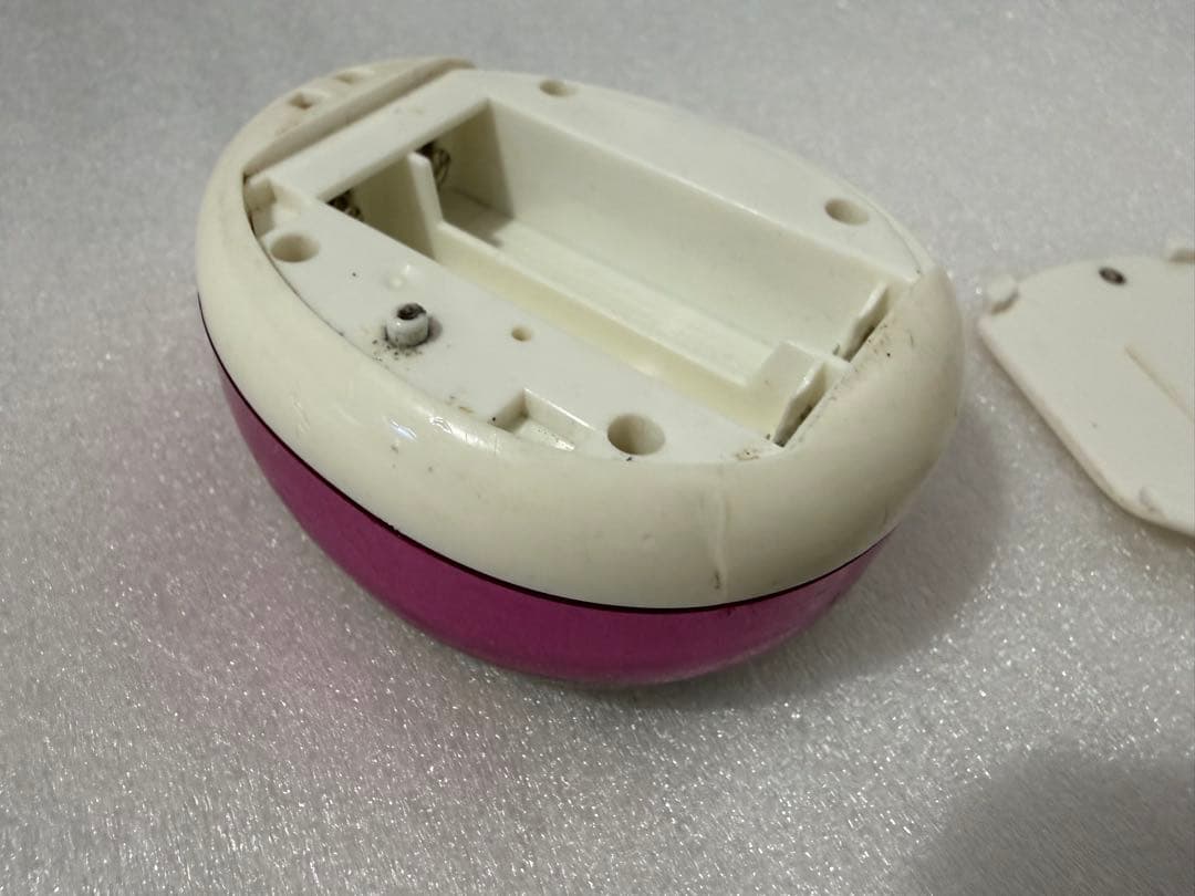 たまごっち4u　ピンク　動作確認済み　レア‼️