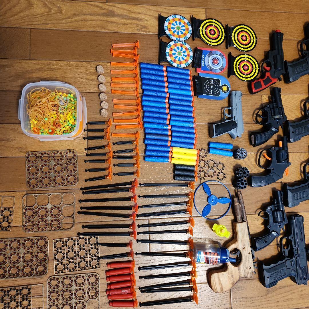 拳銃セット 球付き ・ターゲット付き