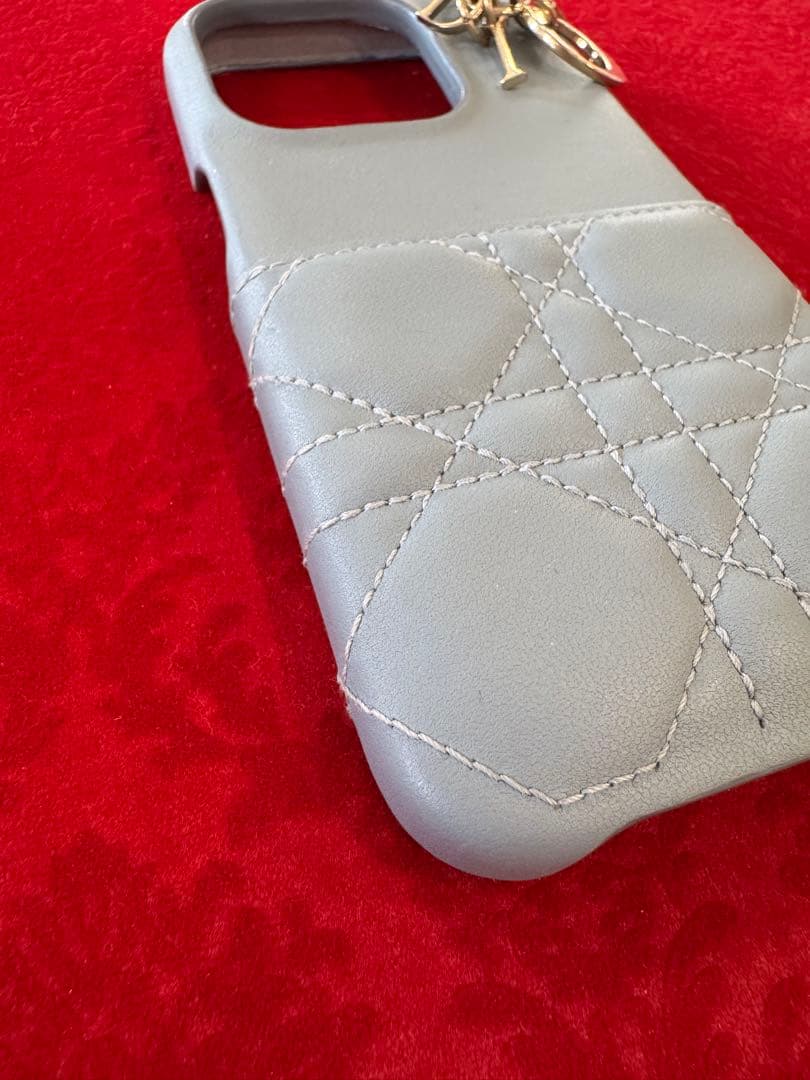 【美品】Christian DiorレザーケースiPhone15 Pro