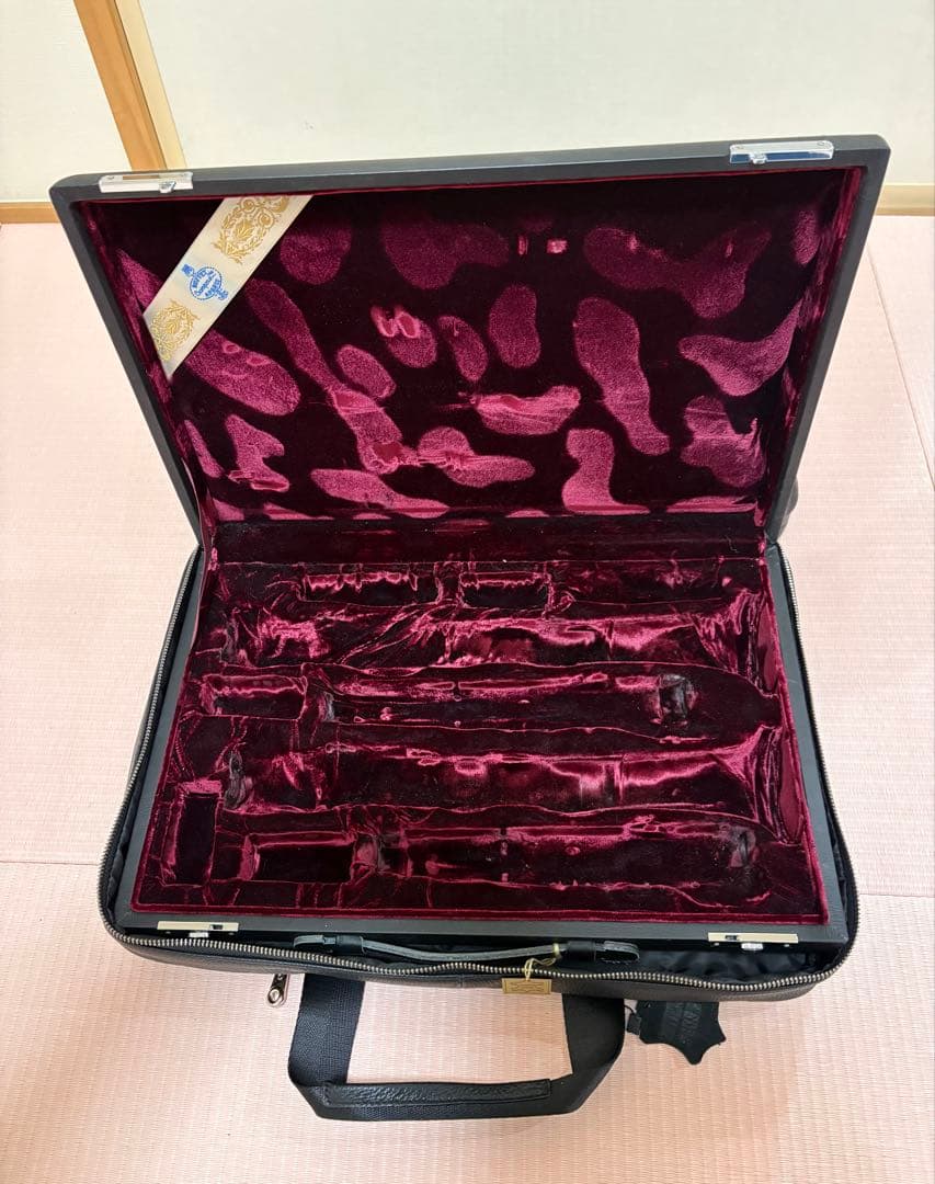 F.ARTHUR UEBEL. クラリネットケース・バッグ　ポーチ2個付き