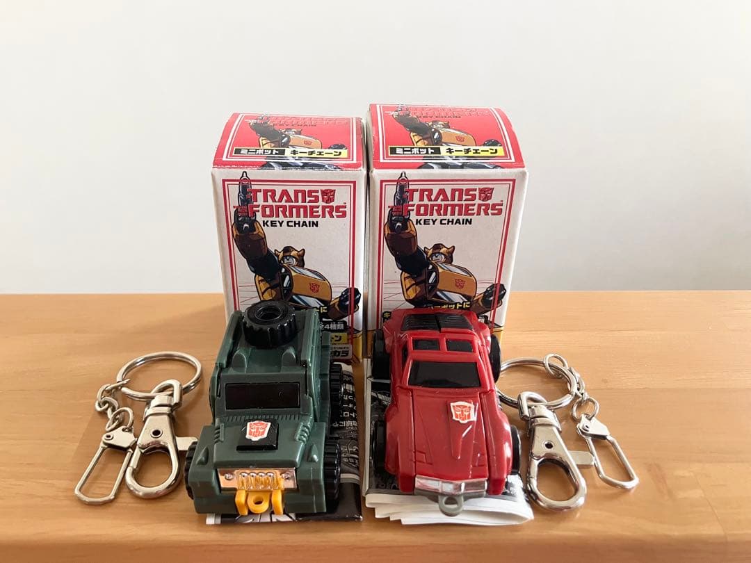トランスフォーマー キーチェーン ミニボット クリフ ゴング G1 キーホルダー