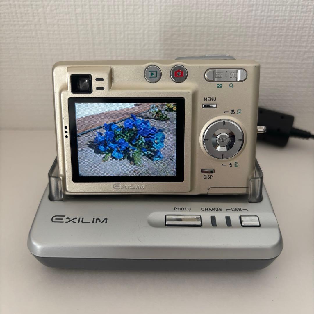 CASIO EXILIM EX-Z40 デジタルカメラ ゴールド