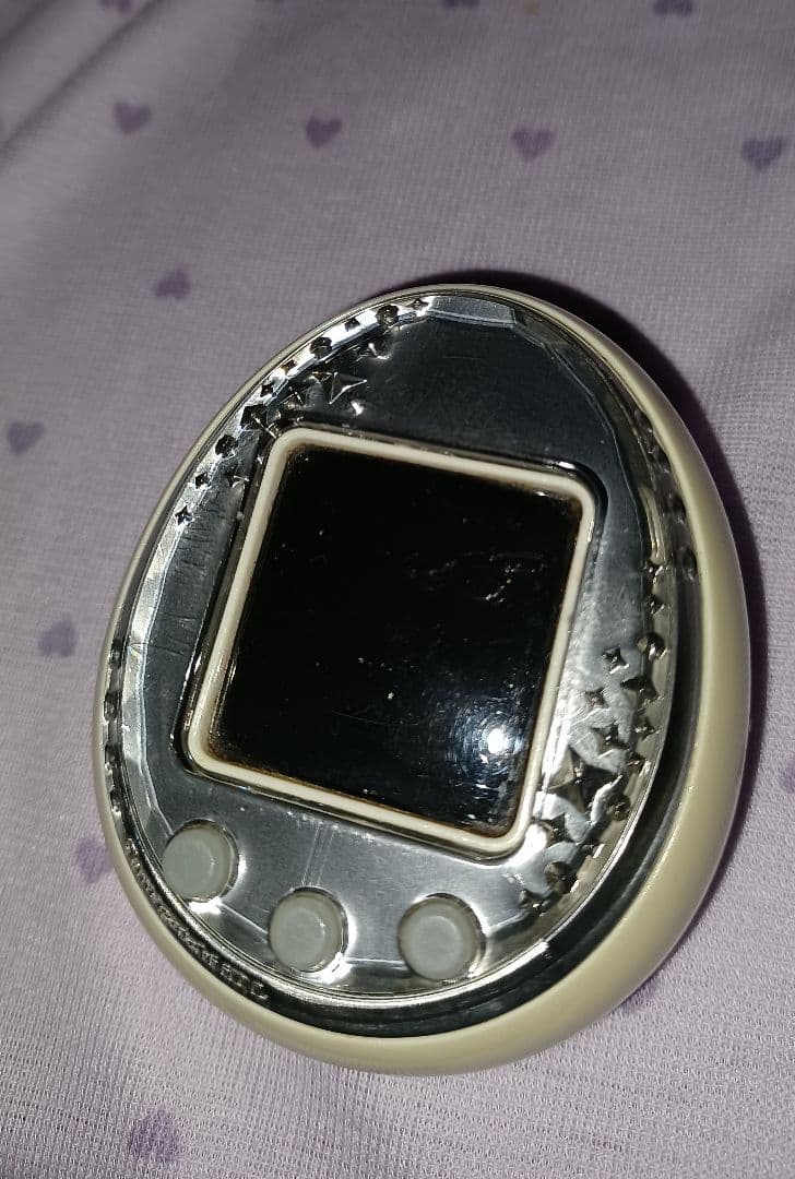 たまごっちidl ホワイト