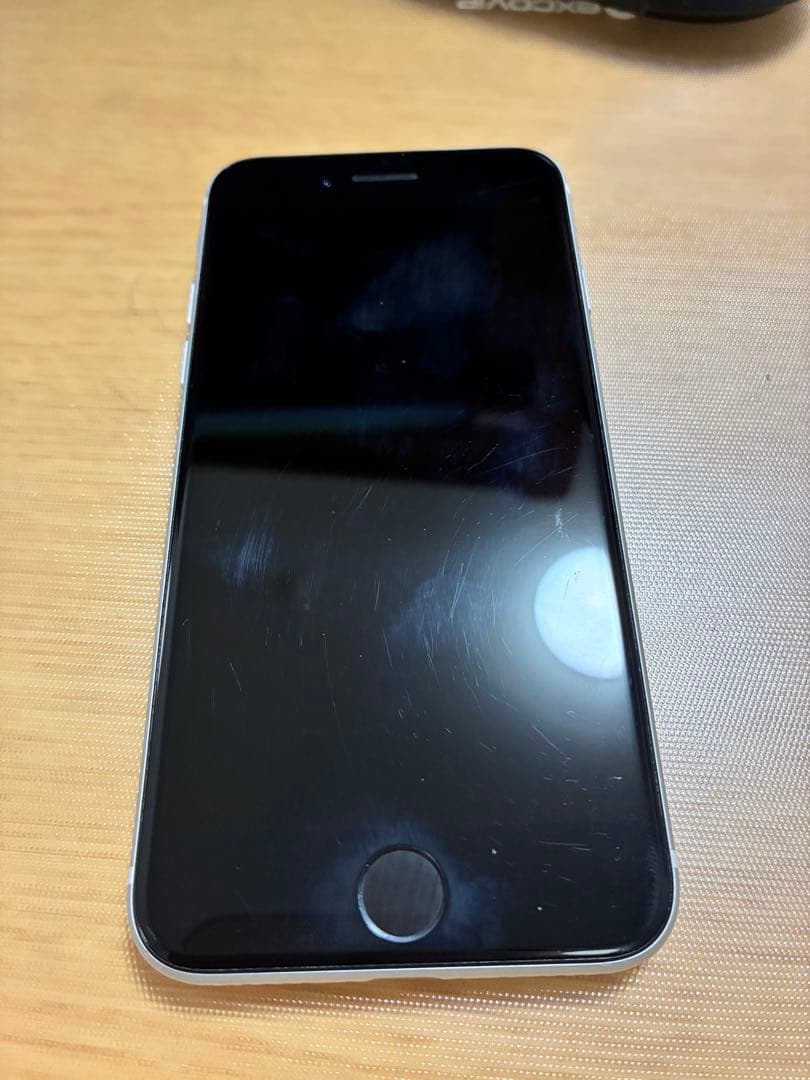 Apple iPhone SE第2世代 128GB