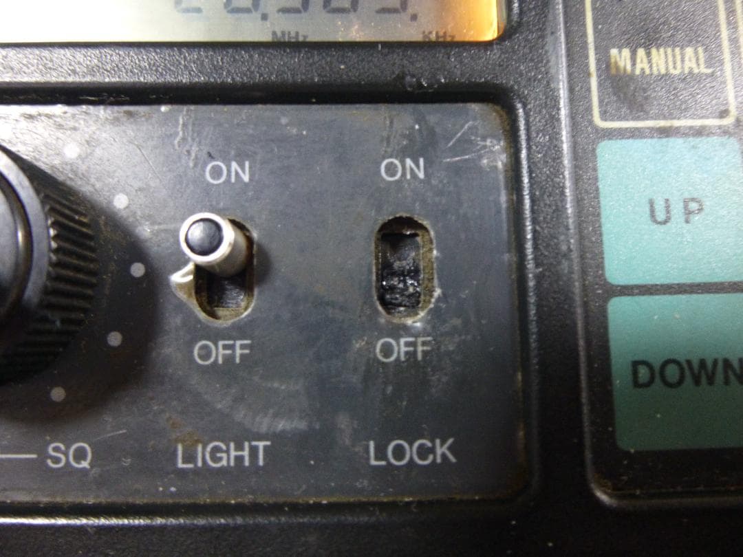 一部動作確認済み　AOR 通信型受信機 25〜550MHz　AR2001