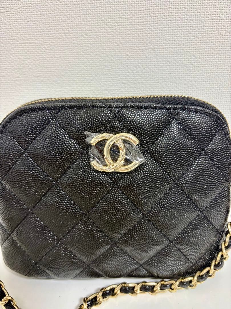 CHANEL ノベルティブラック　ショルダーバッグ