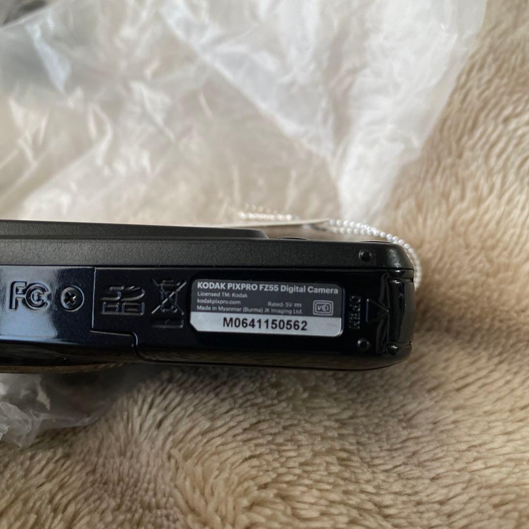 KODAK PIXPRO FZ55 ブラック　デジタルカメラ　　コンパクトカメラ