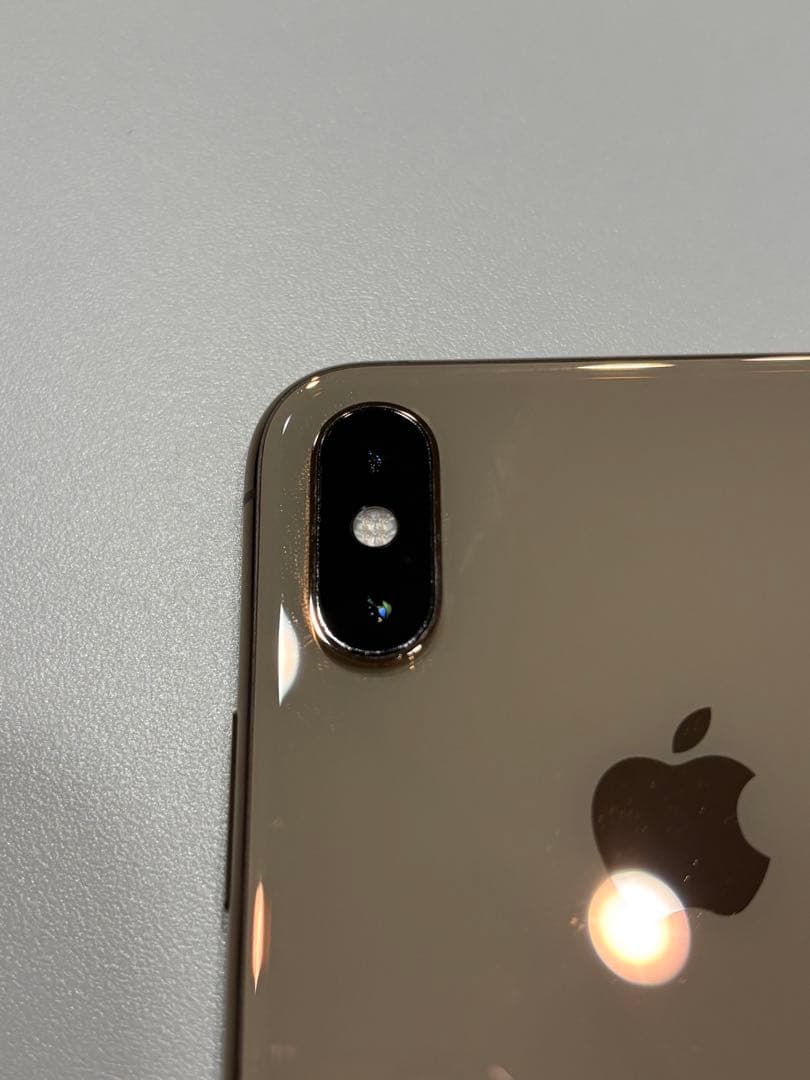 Apple iPhone Xs 本体 64GBバッテリー85%