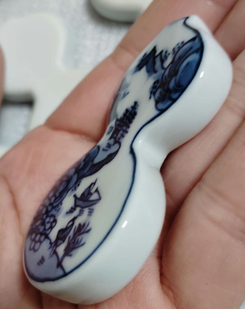 未使用　有田焼　源右衛門　箸置き　染付　山水人　瓢箪　箸置　箸置5客　共箱