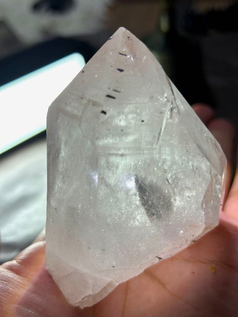 ☆最高級！マニカラン　クォーツインクォーツ　水晶　原石　帝王秘宝！ファントム