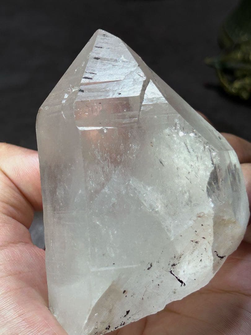 ☆最高級！マニカラン　クォーツインクォーツ　水晶　原石　帝王秘宝！ファントム