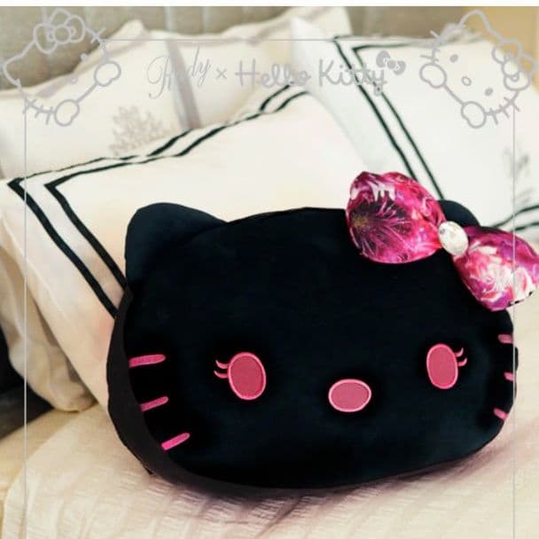 Rady  クッション２個セット