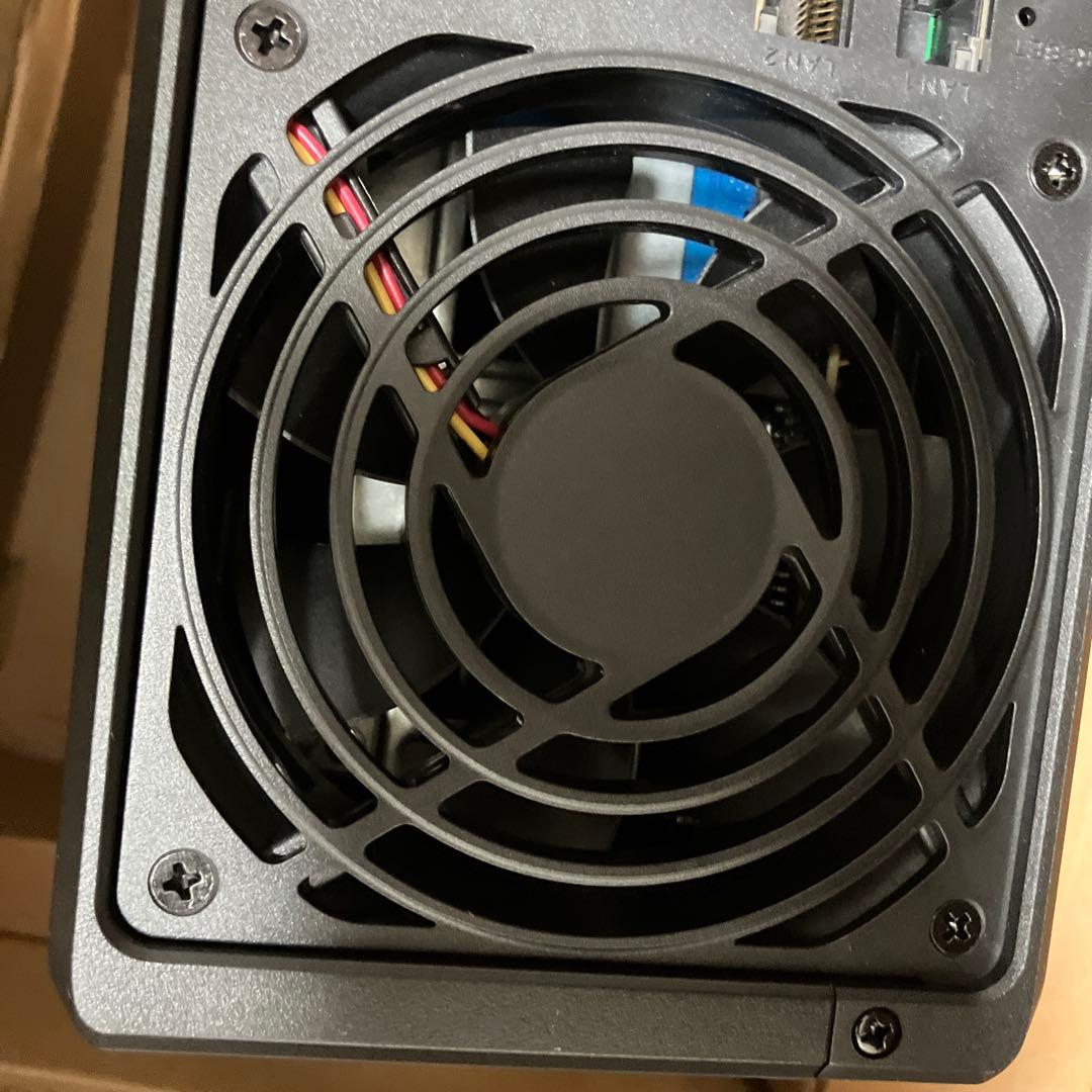 外付けハードディスク・ドライブ Synology DS720+ NAS