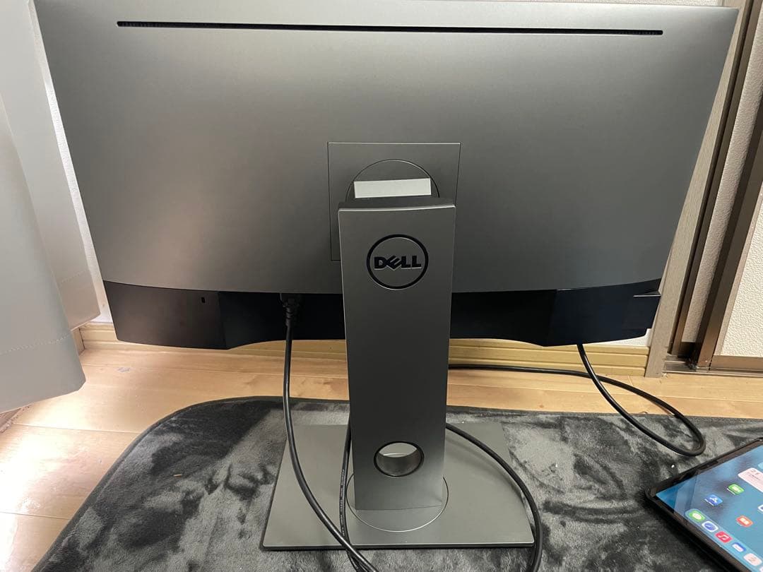 DELL 27インチ　U2717D