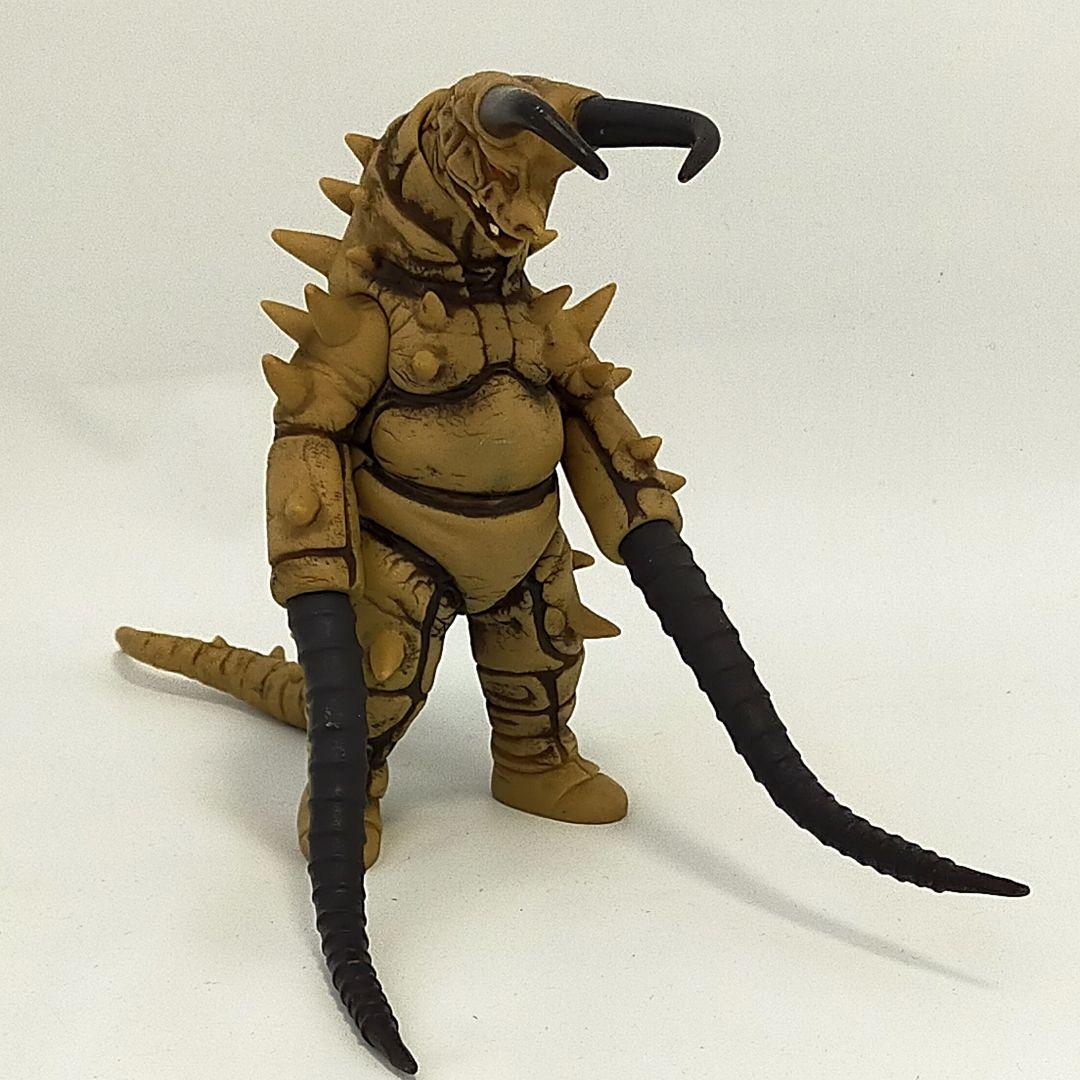【ウルトラマン】怪獣ソフビ等11体まとめ【ジャンク・中古品】