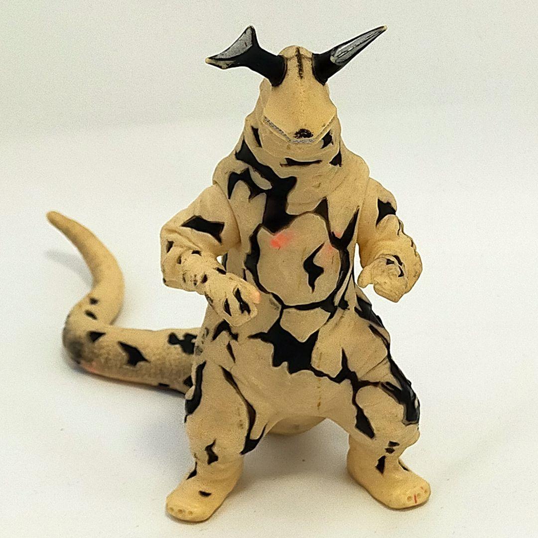 【ウルトラマン】怪獣ソフビ等11体まとめ【ジャンク・中古品】