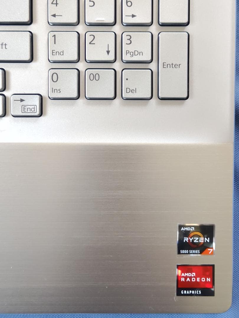 17.3型 WNB/F3 Ryzen 7 5700U /1TB/16GB/B.R