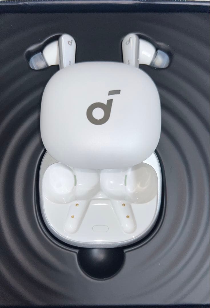 2/15限定｜Anker Liberty 4 ワイヤレスイヤホン 白 ★美品★