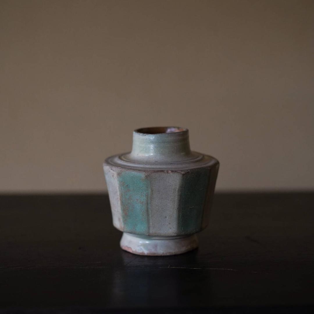 15-16世紀ビルマ 白錫釉緑彩面取小壺 / 仏教美術 鉛釉 香炉 花入 花器
