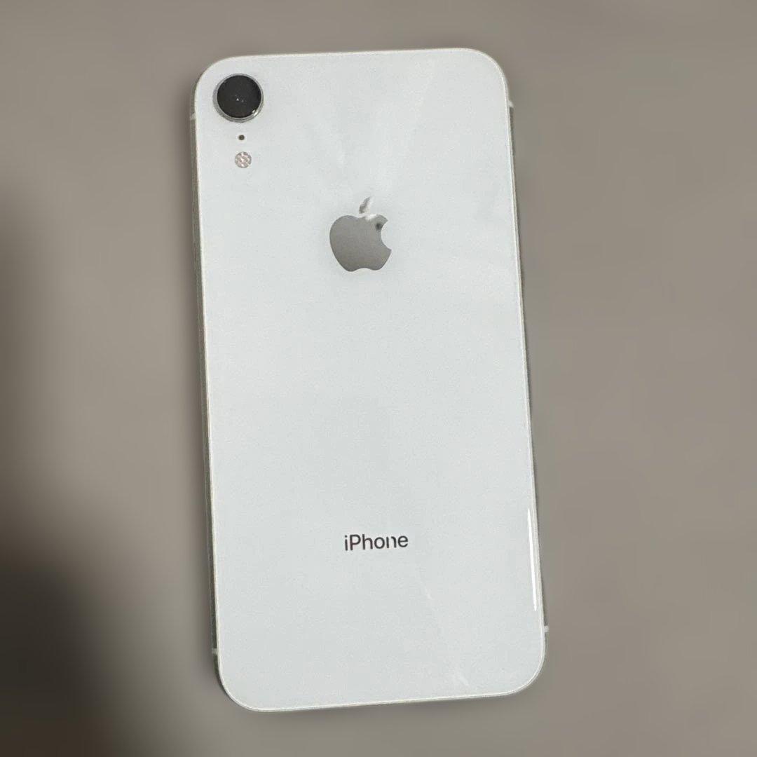 値下げok iPhone xr ホワイト
