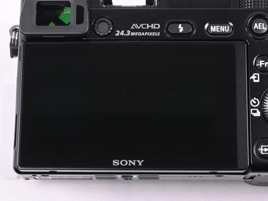 【超美品】ソニー α6000 ILCE-6000 レンズキット《ショット数99》