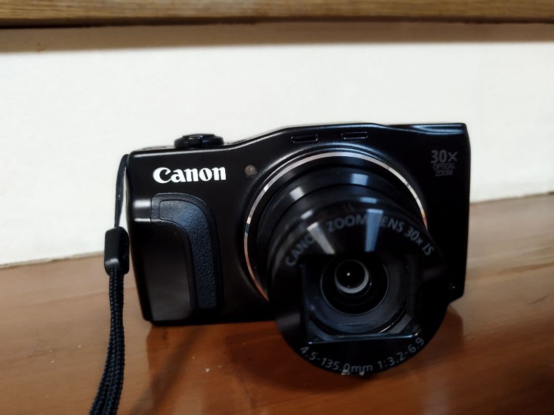 Canon コンパクトデジタルカメラ